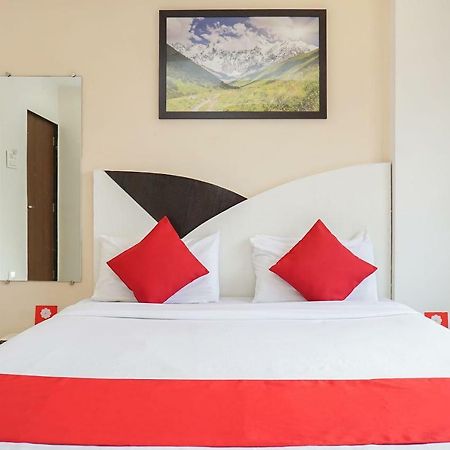 Oyo 19182 Hotel Montana โลนาวาลา ภายนอก รูปภาพ