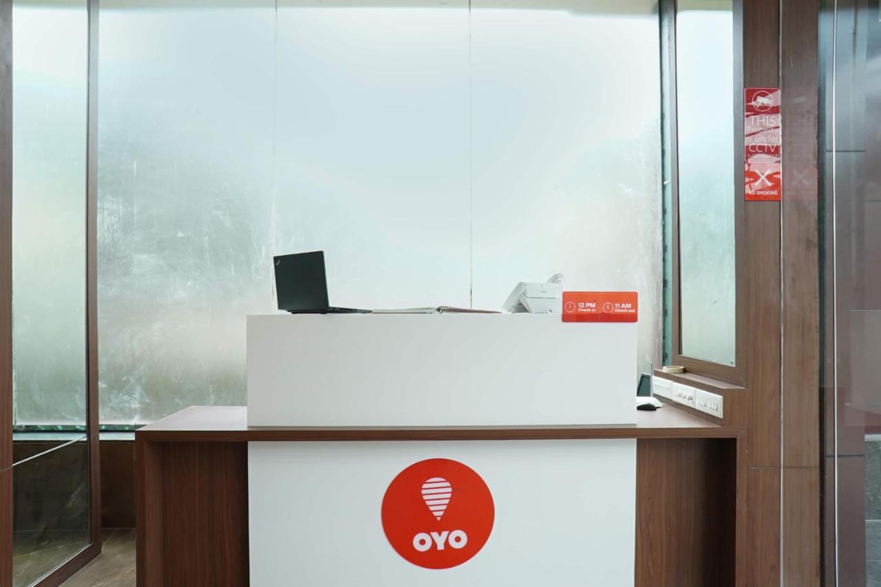 Oyo 19182 Hotel Montana โลนาวาลา ภายนอก รูปภาพ