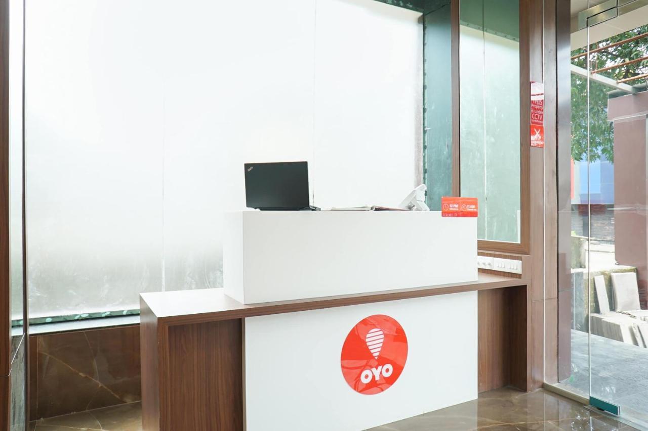 Oyo 19182 Hotel Montana โลนาวาลา ภายนอก รูปภาพ