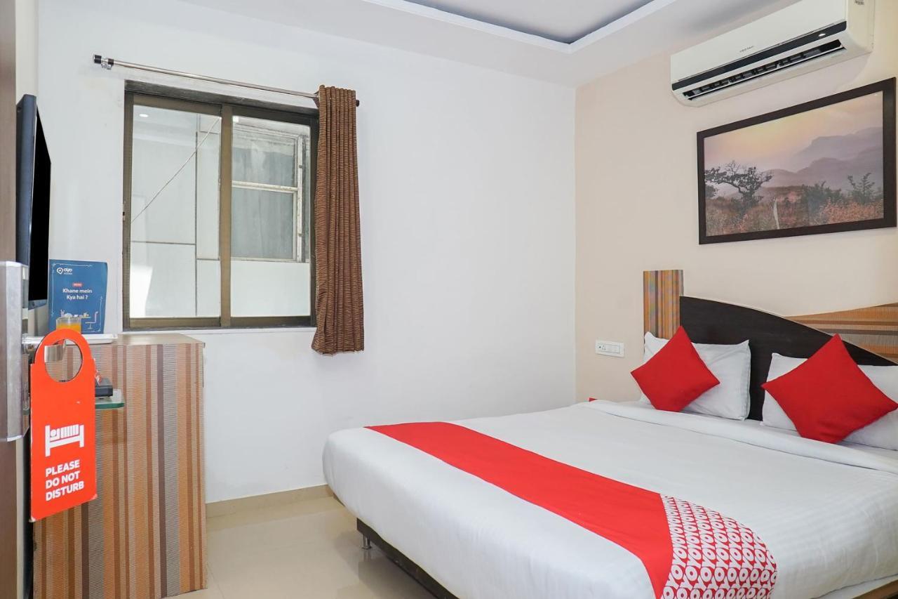 Oyo 19182 Hotel Montana โลนาวาลา ภายนอก รูปภาพ